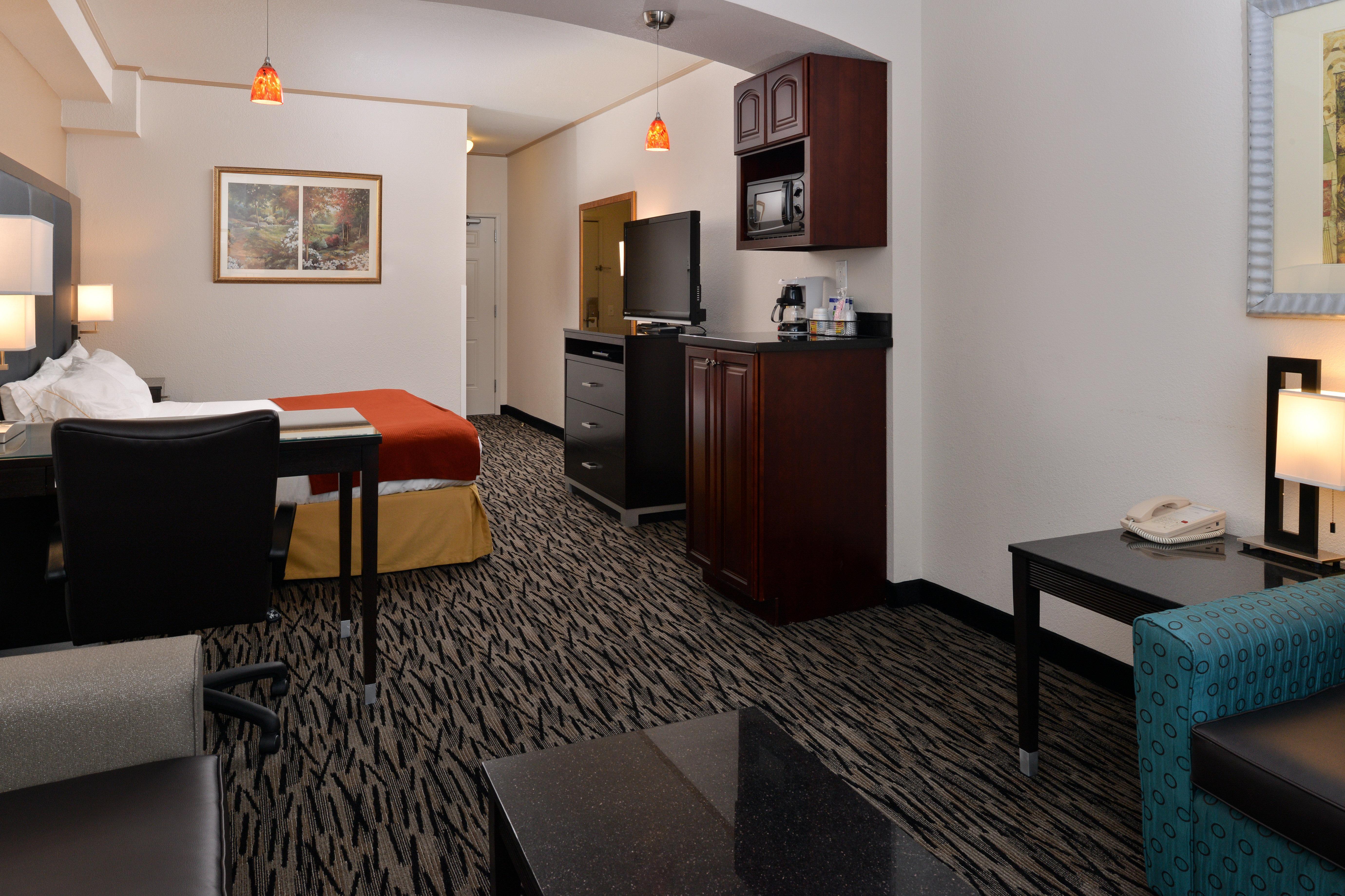 Holiday Inn Express & Suites Tacoma South - Lakewood By Ihg Eksteriør bilde