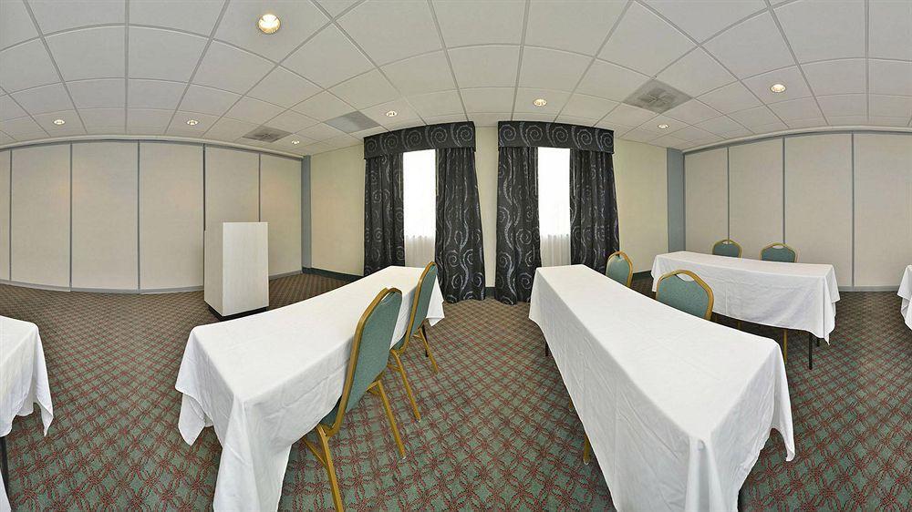 Holiday Inn Express & Suites Tacoma South - Lakewood By Ihg Eksteriør bilde