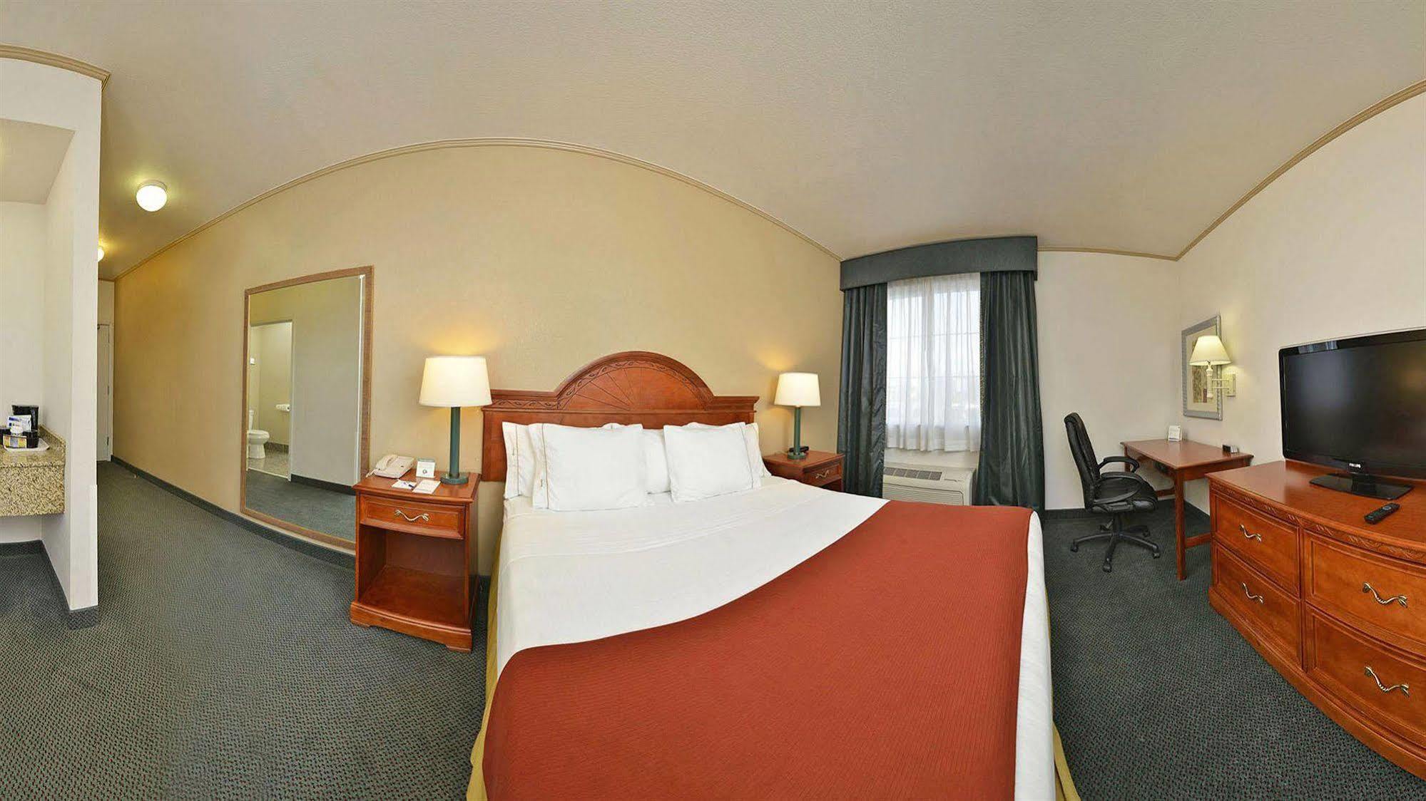 Holiday Inn Express & Suites Tacoma South - Lakewood By Ihg Eksteriør bilde